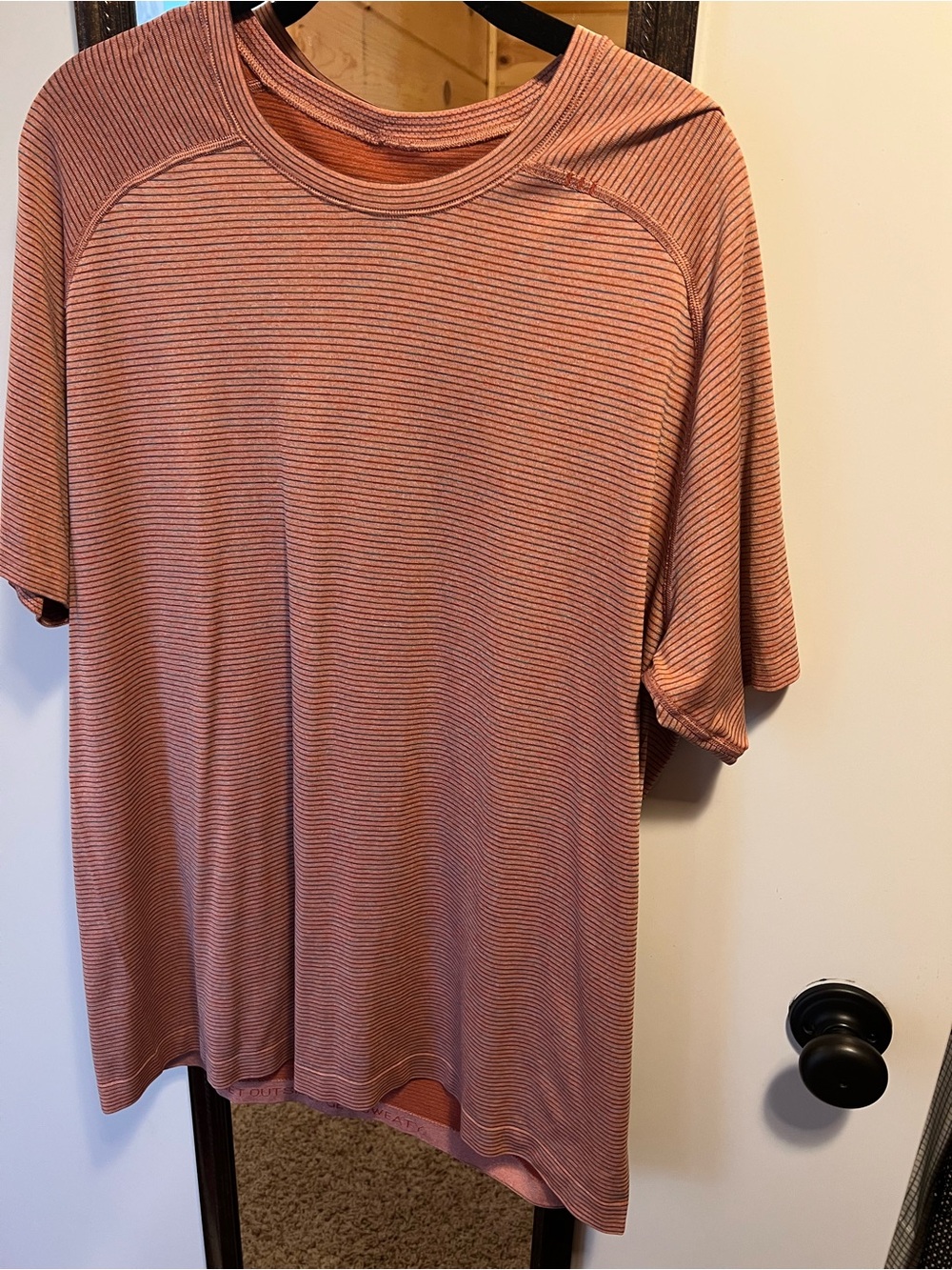 Men's Lululemon Short Sleeve Crewneck Shirt - Dusty Rose Stripe